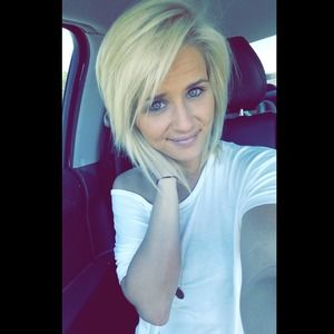 Meet your Posher, Shana